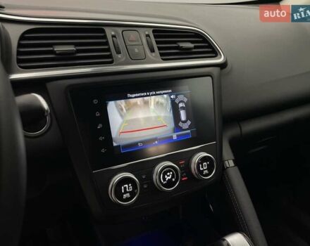 Білий Рено Kadjar, об'ємом двигуна 1.2 л та пробігом 85 тис. км за 17241 $, фото 15 на Automoto.ua