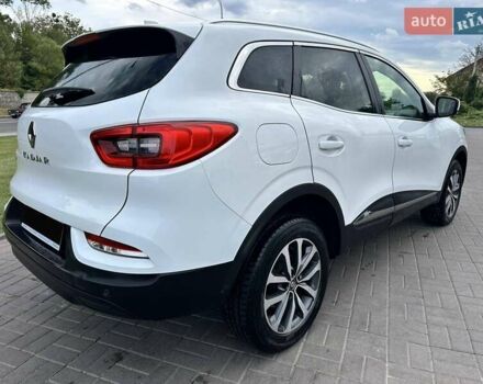 Белый Рено Kadjar, объемом двигателя 1.46 л и пробегом 208 тыс. км за 17500 $, фото 6 на Automoto.ua