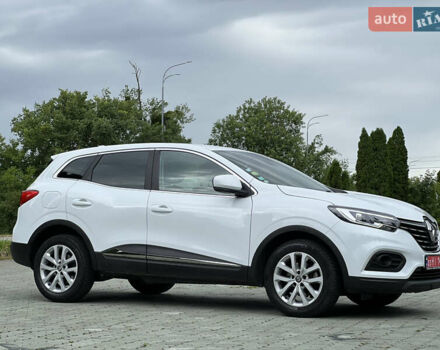 Білий Рено Kadjar, об'ємом двигуна 1.5 л та пробігом 197 тис. км за 18100 $, фото 44 на Automoto.ua