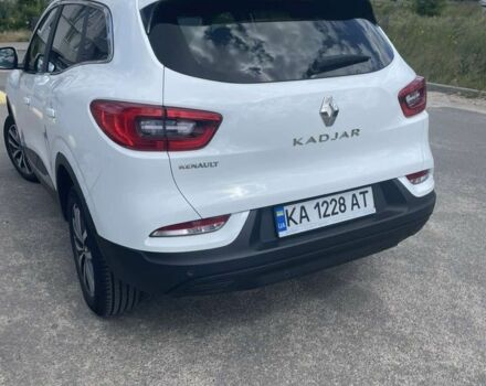 Белый Рено Kadjar, объемом двигателя 1.5 л и пробегом 205 тыс. км за 17200 $, фото 2 на Automoto.ua