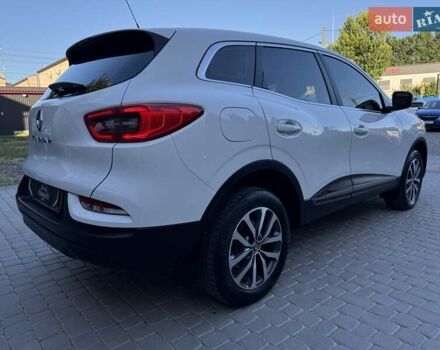 Белый Рено Kadjar, объемом двигателя 1.5 л и пробегом 88 тыс. км за 19999 $, фото 21 на Automoto.ua