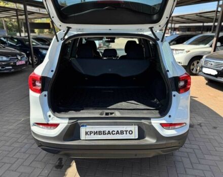 Белый Рено Kadjar, объемом двигателя 1.2 л и пробегом 25 тыс. км за 15400 $, фото 7 на Automoto.ua