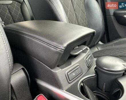 Белый Рено Kadjar, объемом двигателя 1.46 л и пробегом 50 тыс. км за 22300 $, фото 73 на Automoto.ua