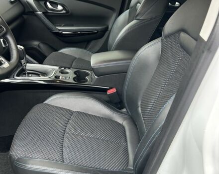 Білий Рено Kadjar, об'ємом двигуна 1.5 л та пробігом 184 тис. км за 19900 $, фото 5 на Automoto.ua