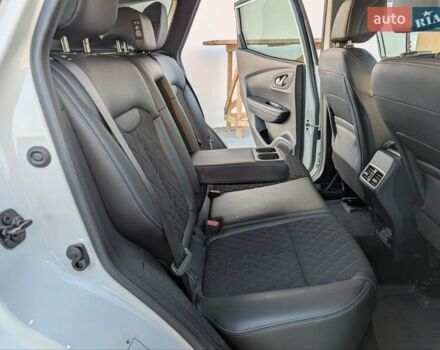 Белый Рено Kadjar, объемом двигателя 1.46 л и пробегом 50 тыс. км за 22900 $, фото 61 на Automoto.ua