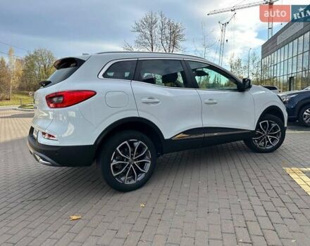 Белый Рено Kadjar, объемом двигателя 1.46 л и пробегом 50 тыс. км за 22300 $, фото 27 на Automoto.ua