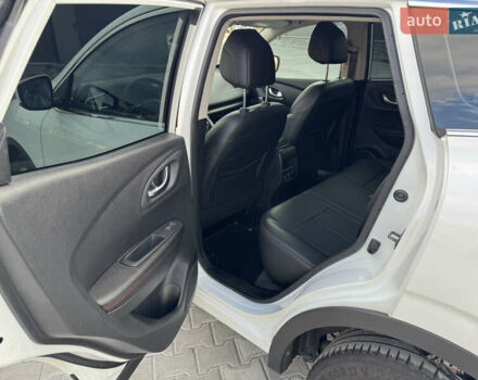 Білий Рено Kadjar, об'ємом двигуна 1.46 л та пробігом 190 тис. км за 18700 $, фото 40 на Automoto.ua