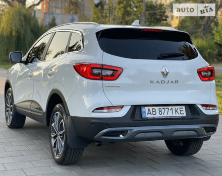 Белый Рено Kadjar, объемом двигателя 1.5 л и пробегом 54 тыс. км за 25300 $, фото 30 на Automoto.ua