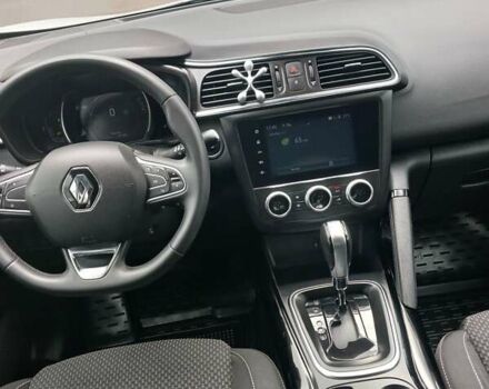 Белый Рено Kadjar, объемом двигателя 1.5 л и пробегом 120 тыс. км за 18799 $, фото 39 на Automoto.ua
