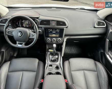 Білий Рено Kadjar, об'ємом двигуна 1.46 л та пробігом 190 тис. км за 18700 $, фото 34 на Automoto.ua