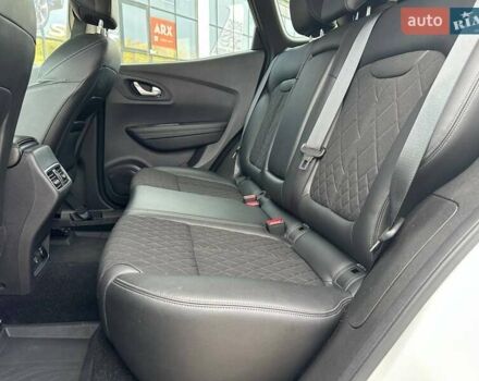 Белый Рено Kadjar, объемом двигателя 1.46 л и пробегом 50 тыс. км за 22300 $, фото 66 на Automoto.ua