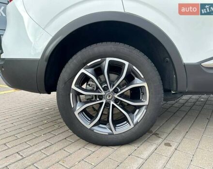 Белый Рено Kadjar, объемом двигателя 1.46 л и пробегом 50 тыс. км за 22300 $, фото 10 на Automoto.ua
