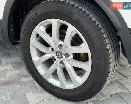 Білий Рено Kadjar, об'ємом двигуна 1.46 л та пробігом 190 тис. км за 18700 $, фото 19 на Automoto.ua