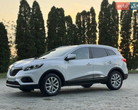 Белый Рено Kadjar, объемом двигателя 1.5 л и пробегом 212 тыс. км за 17300 $, фото 2 на Automoto.ua