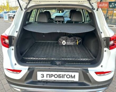 Белый Рено Kadjar, объемом двигателя 1.46 л и пробегом 50 тыс. км за 22300 $, фото 82 на Automoto.ua