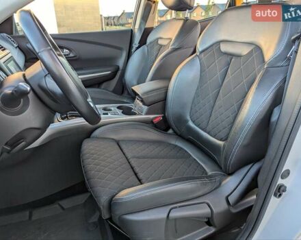 Белый Рено Kadjar, объемом двигателя 1.46 л и пробегом 50 тыс. км за 22900 $, фото 39 на Automoto.ua