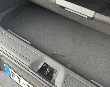 Білий Рено Kadjar, об'ємом двигуна 1.5 л та пробігом 196 тис. км за 17400 $, фото 22 на Automoto.ua