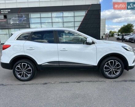 Белый Рено Kadjar, объемом двигателя 1.6 л и пробегом 110 тыс. км за 19900 $, фото 8 на Automoto.ua