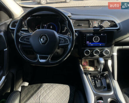 Белый Рено Kadjar, объемом двигателя 1.46 л и пробегом 103 тыс. км за 20900 $, фото 12 на Automoto.ua