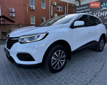 Белый Рено Kadjar, объемом двигателя 1.5 л и пробегом 88 тыс. км за 19999 $, фото 6 на Automoto.ua