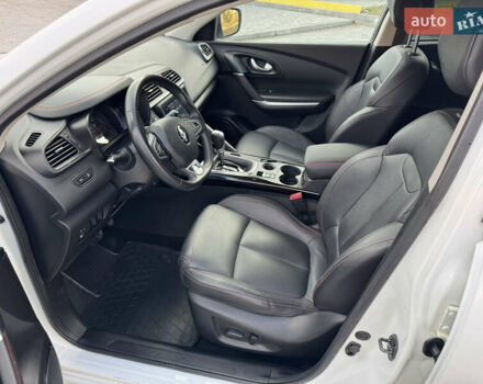 Білий Рено Kadjar, об'ємом двигуна 1.46 л та пробігом 190 тис. км за 18700 $, фото 26 на Automoto.ua