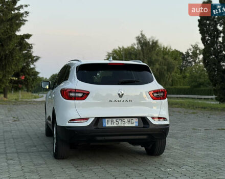 Белый Рено Kadjar, объемом двигателя 1.5 л и пробегом 212 тыс. км за 17300 $, фото 17 на Automoto.ua