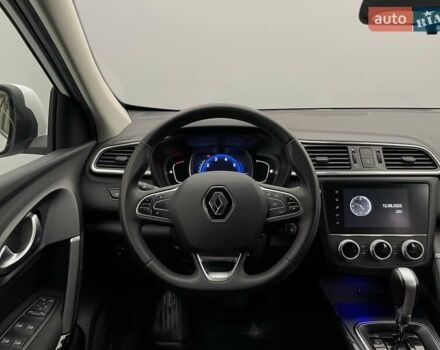 Білий Рено Kadjar, об'ємом двигуна 1.2 л та пробігом 85 тис. км за 17241 $, фото 9 на Automoto.ua