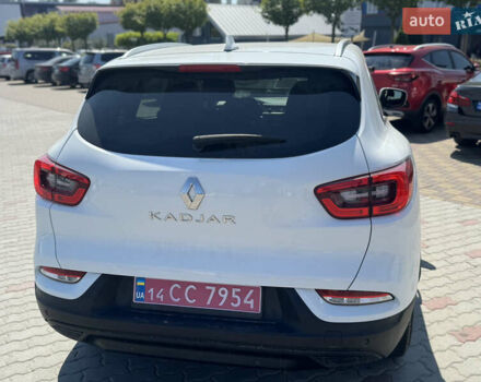 Белый Рено Kadjar, объемом двигателя 1.5 л и пробегом 131 тыс. км за 19400 $, фото 3 на Automoto.ua