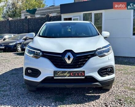 Белый Рено Kadjar, объемом двигателя 1.5 л и пробегом 85 тыс. км за 18800 $, фото 1 на Automoto.ua