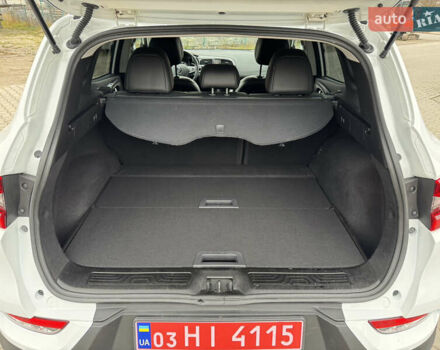 Білий Рено Kadjar, об'ємом двигуна 1.46 л та пробігом 191 тис. км за 18800 $, фото 36 на Automoto.ua