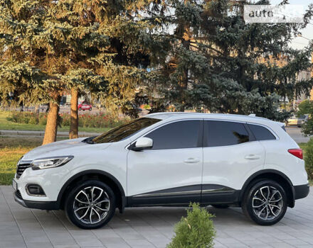 Белый Рено Kadjar, объемом двигателя 1.5 л и пробегом 54 тыс. км за 25300 $, фото 2 на Automoto.ua