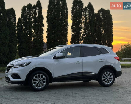 Белый Рено Kadjar, объемом двигателя 1.5 л и пробегом 212 тыс. км за 17300 $, фото 13 на Automoto.ua