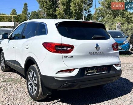 Белый Рено Kadjar, объемом двигателя 1.5 л и пробегом 85 тыс. км за 18800 $, фото 6 на Automoto.ua