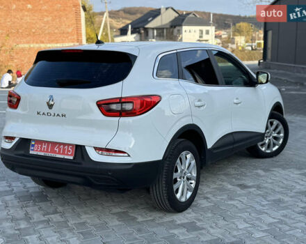 Білий Рено Kadjar, об'ємом двигуна 1.46 л та пробігом 190 тис. км за 18700 $, фото 2 на Automoto.ua