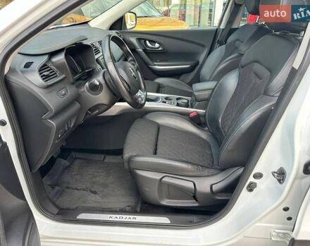 Белый Рено Kadjar, объемом двигателя 1.46 л и пробегом 50 тыс. км за 22300 $, фото 64 на Automoto.ua