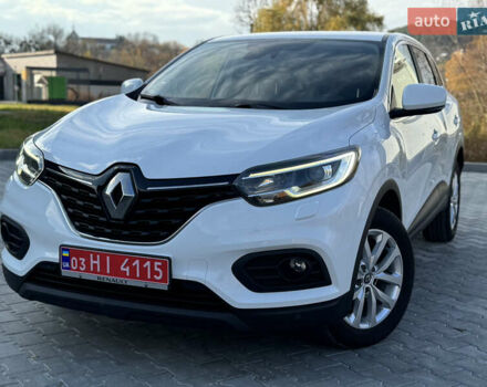 Білий Рено Kadjar, об'ємом двигуна 1.46 л та пробігом 190 тис. км за 18700 $, фото 1 на Automoto.ua