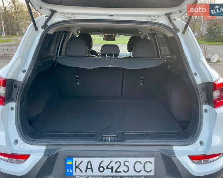 Белый Рено Kadjar, объемом двигателя 1.2 л и пробегом 65 тыс. км за 17300 $, фото 14 на Automoto.ua