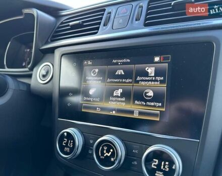 Белый Рено Kadjar, объемом двигателя 1.46 л и пробегом 50 тыс. км за 22300 $, фото 55 на Automoto.ua