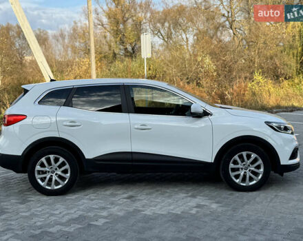 Білий Рено Kadjar, об'ємом двигуна 1.46 л та пробігом 190 тис. км за 18700 $, фото 10 на Automoto.ua