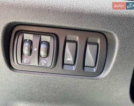 Белый Рено Kadjar, объемом двигателя 1.5 л и пробегом 85 тыс. км за 18800 $, фото 16 на Automoto.ua