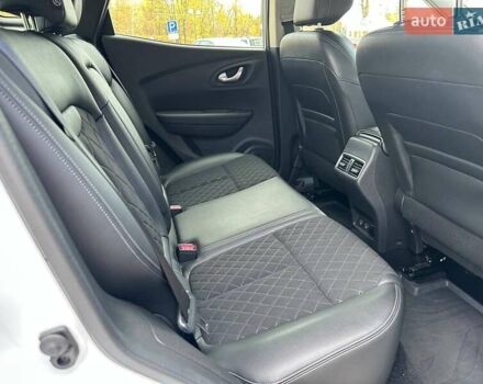 Белый Рено Kadjar, объемом двигателя 1.46 л и пробегом 50 тыс. км за 22300 $, фото 71 на Automoto.ua