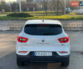 Белый Рено Kadjar, объемом двигателя 1.2 л и пробегом 65 тыс. км за 17300 $, фото 5 на Automoto.ua