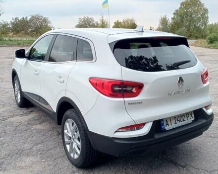 Белый Рено Kadjar, объемом двигателя 1.46 л и пробегом 230 тыс. км за 18999 $, фото 2 на Automoto.ua