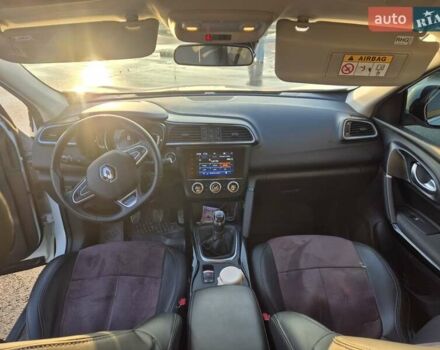 Белый Рено Kadjar, объемом двигателя 1.46 л и пробегом 73 тыс. км за 20900 $, фото 15 на Automoto.ua