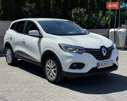Белый Рено Kadjar, объемом двигателя 1.46 л и пробегом 165 тыс. км за 23300 $, фото 1 на Automoto.ua