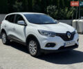 Белый Рено Kadjar, объемом двигателя 1.46 л и пробегом 165 тыс. км за 23300 $, фото 1 на Automoto.ua