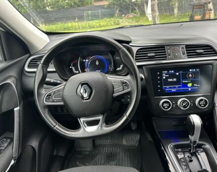 Рено Kadjar 2021 в Чернигове на Automoto.ua Белый Рено Kadjar, объемом двигателя 1.5 л и пробегом 97 тыс. км за 19777 $, фото 19 на Automoto.ua
