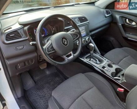 Белый Рено Kadjar, объемом двигателя 1.5 л и пробегом 102 тыс. км за 19999 $, фото 8 на Automoto.ua