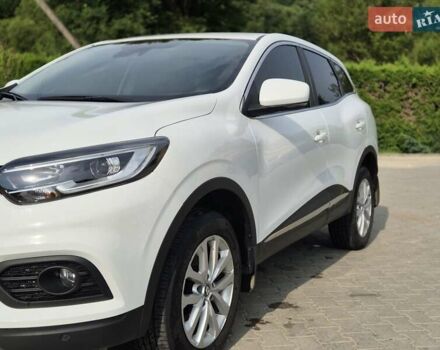 Белый Рено Kadjar, объемом двигателя 1.46 л и пробегом 73 тыс. км за 20900 $, фото 39 на Automoto.ua