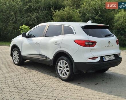 Белый Рено Kadjar, объемом двигателя 1.46 л и пробегом 73 тыс. км за 20900 $, фото 37 на Automoto.ua